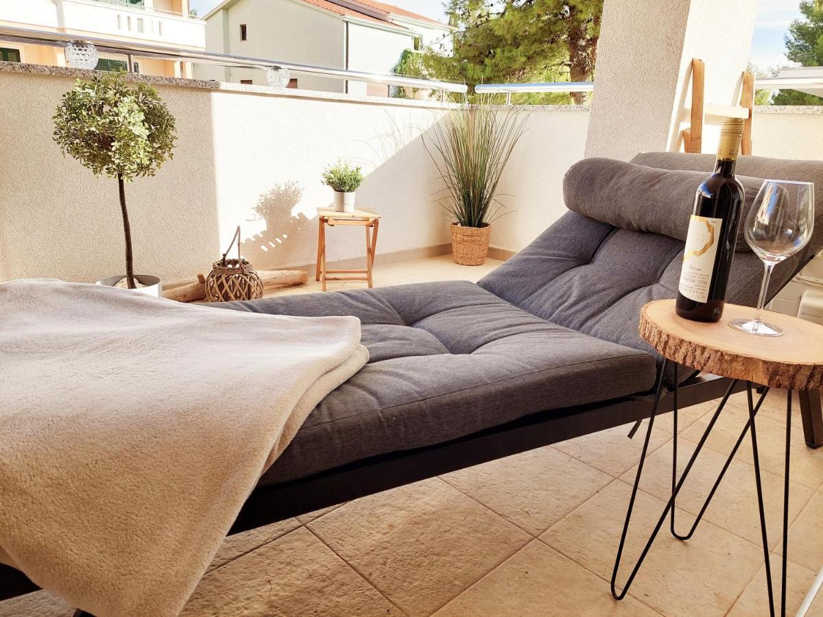 Newhome Nicole Premantura Luaran gambar