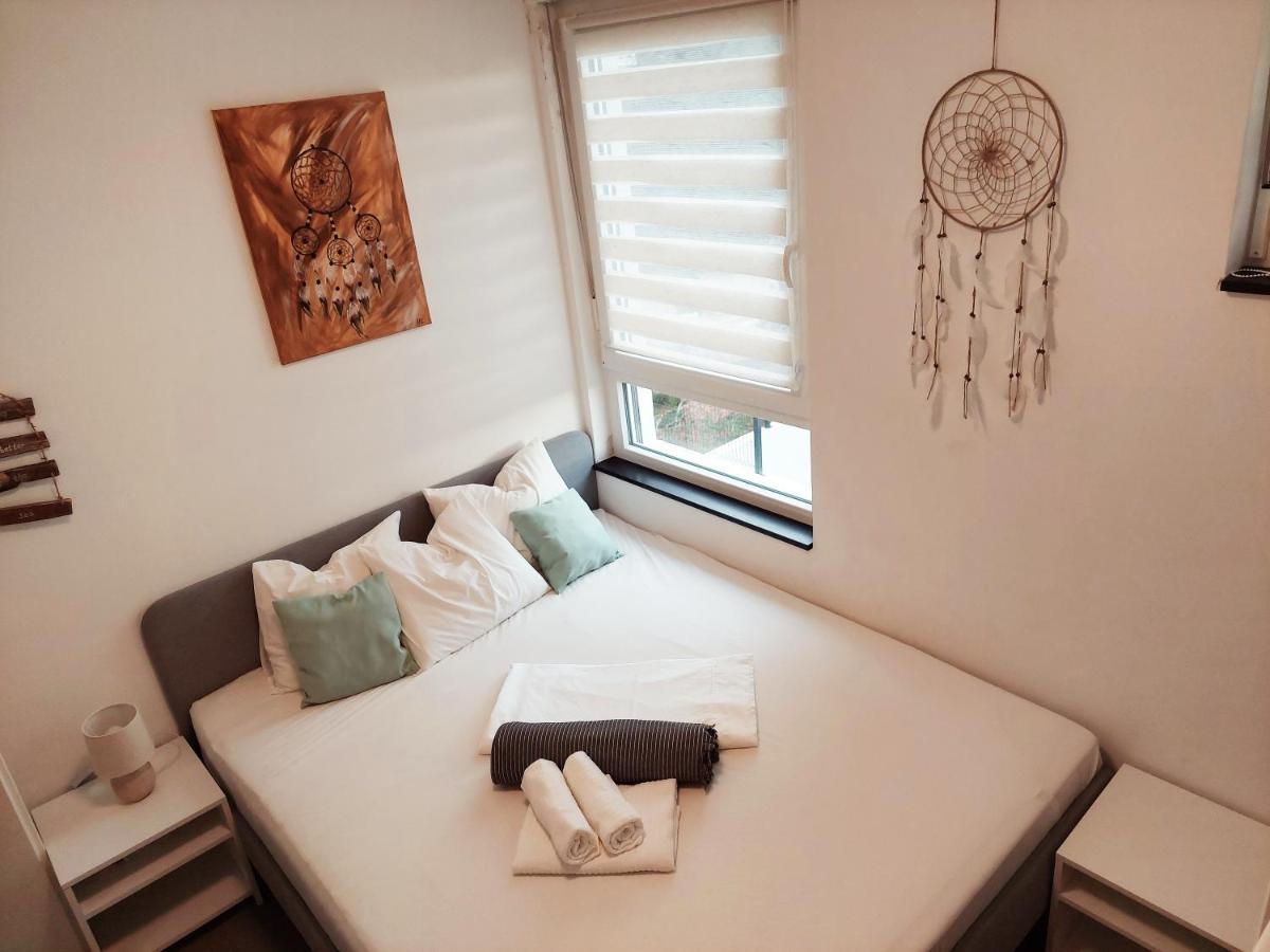 Newhome Nicole Premantura Luaran gambar