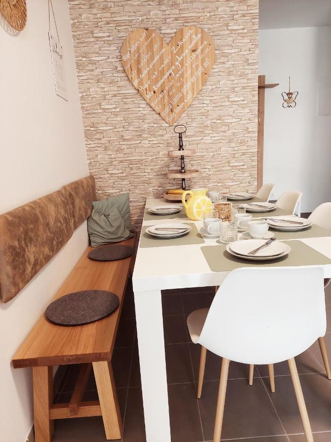 Newhome Nicole Premantura Luaran gambar